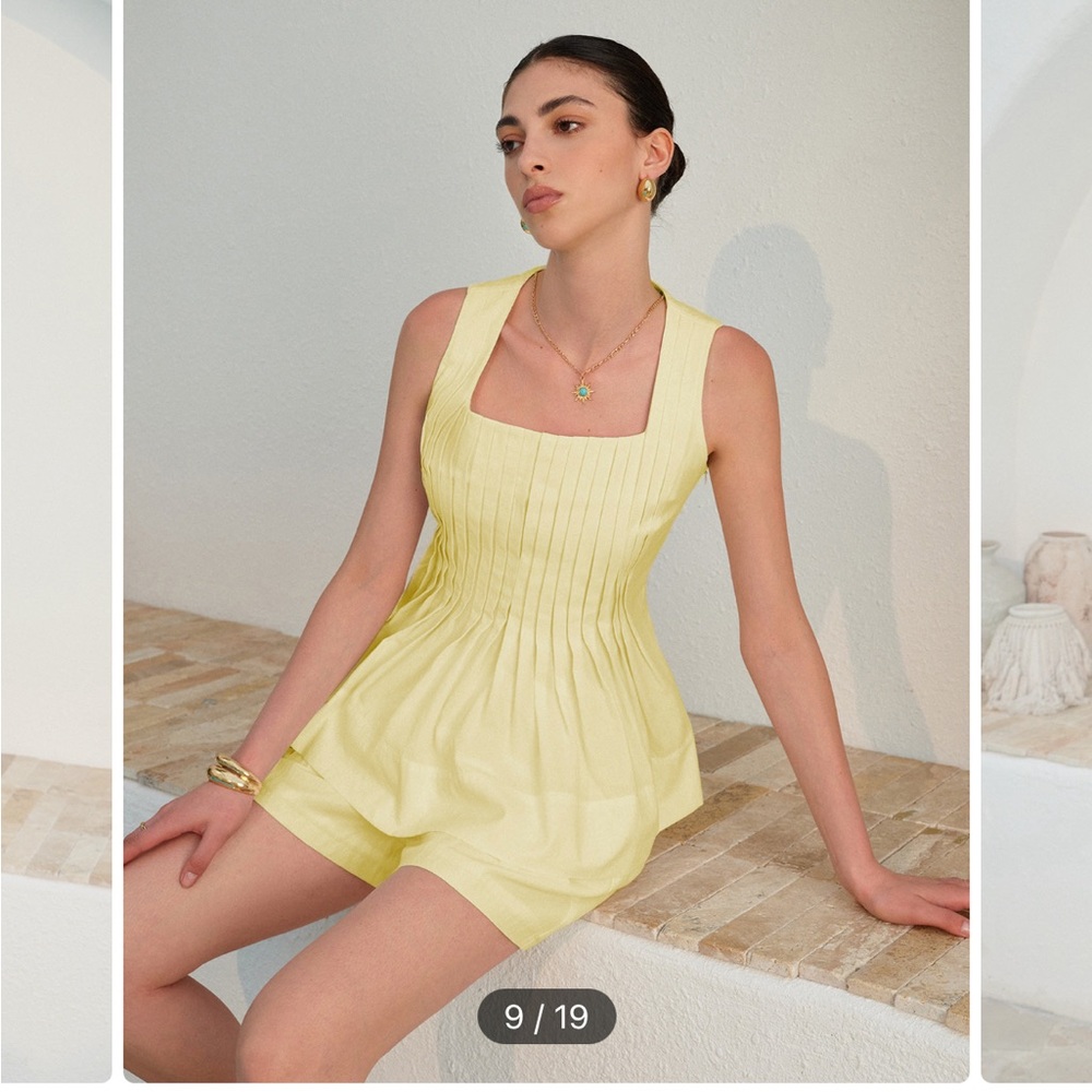 Yellow Sleeveless Pleated Romper